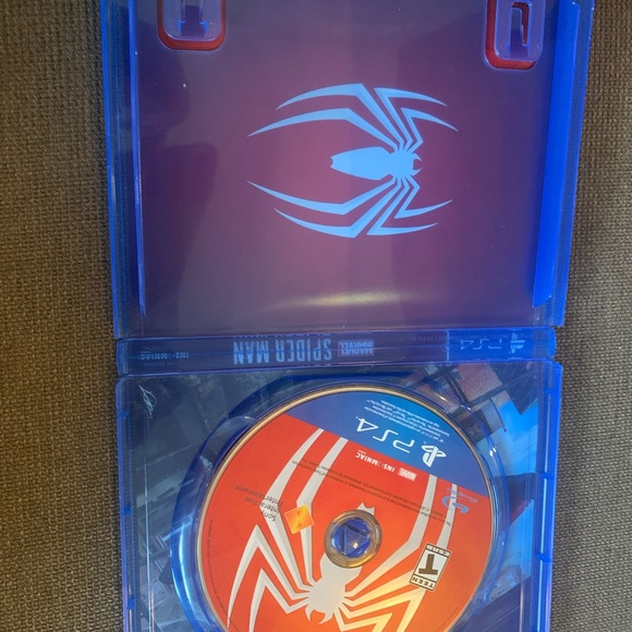 Marvel's Spider-Man ps4 - Picture 2 of 4